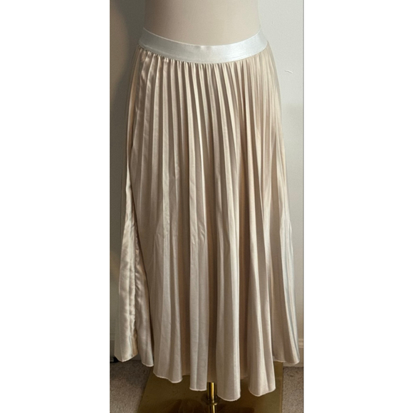 WD•NY Dresses & Skirts - Women's WD•NY Beige Pleated Midi Skirt M